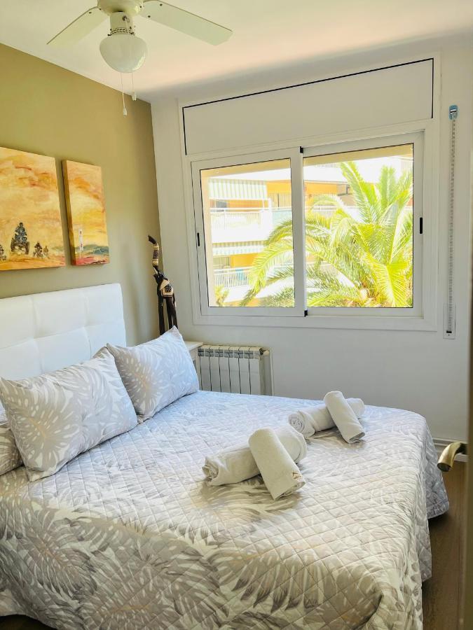 Lux Apartament Салоу Екстер'єр фото