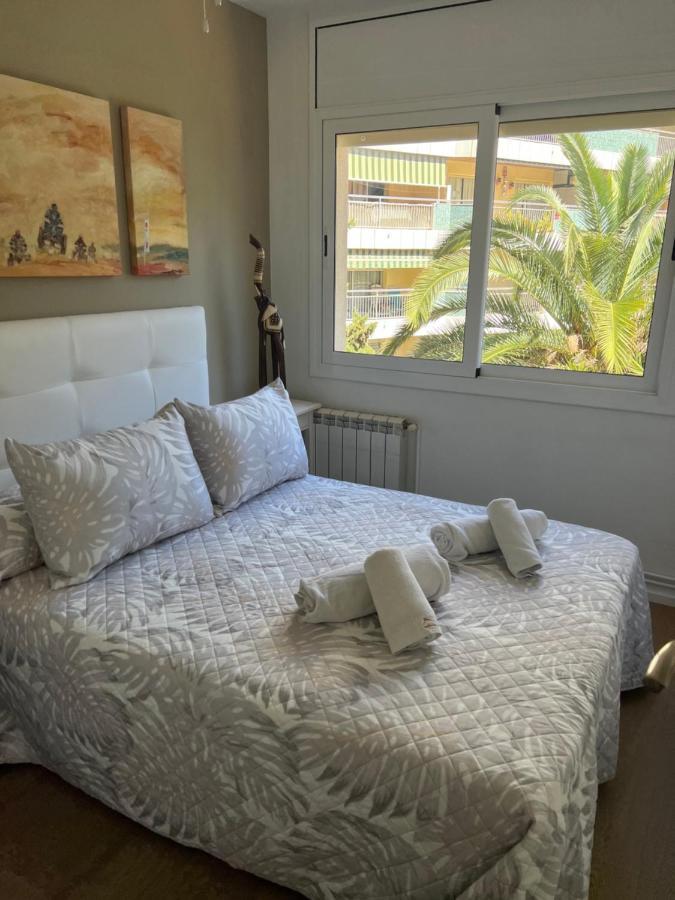 Lux Apartament Салоу Екстер'єр фото